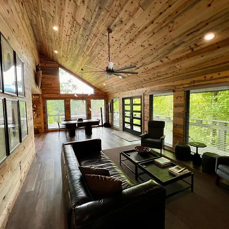 Experience Luxury At Smoky Mountain Hideaway, Just 5 Miles From Downtown Gatlinburg Villa Exterior photo