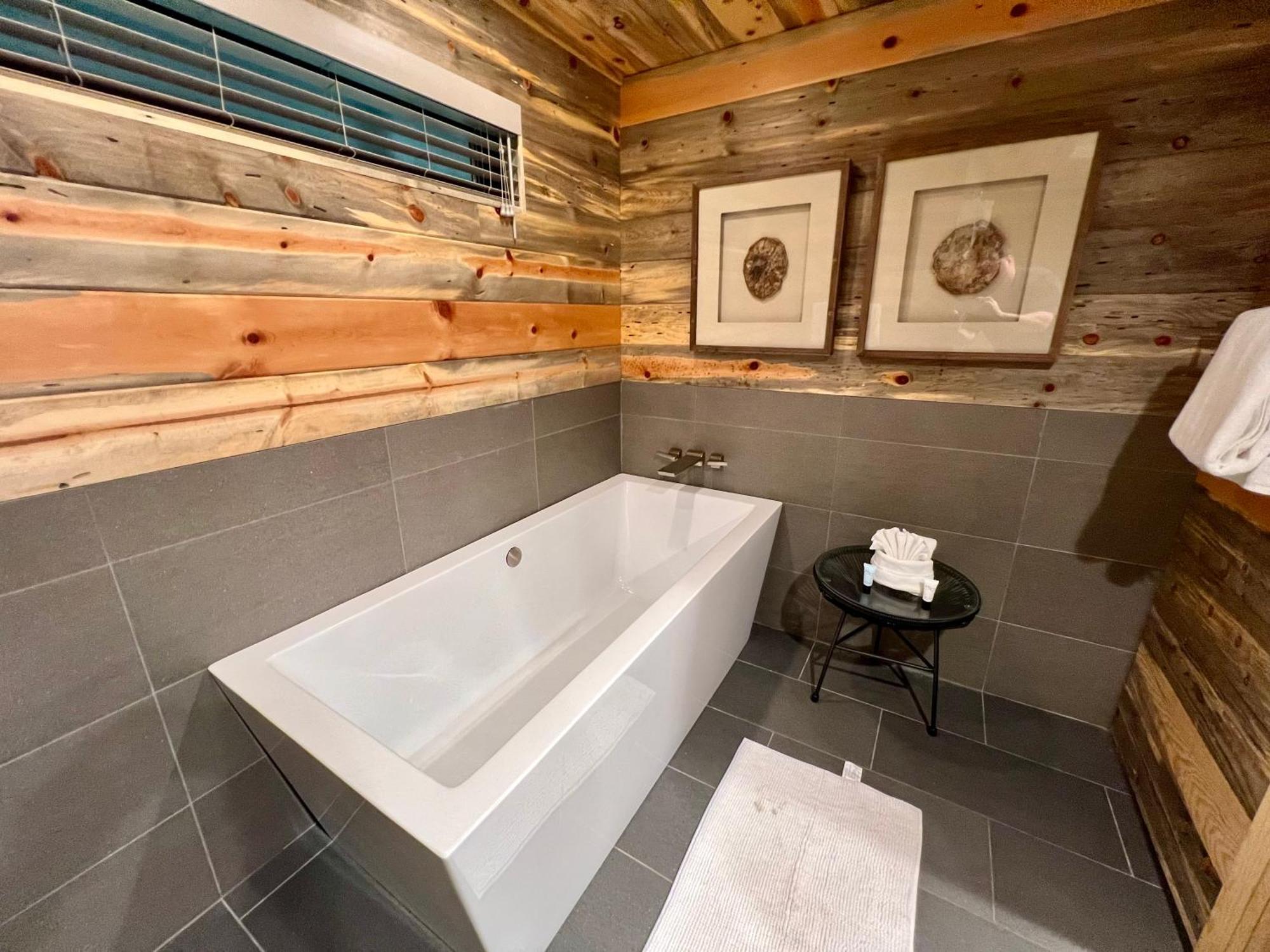 Casa de Férias Experience Luxury At Smoky Mountain Hideaway, Just 5 Miles From Downtown